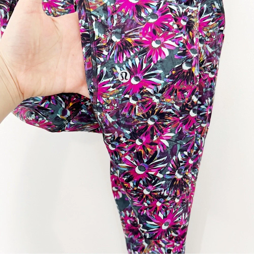 Lululemon Base Pace High Rise High Rise Running Tight in Floral Electric Size 6